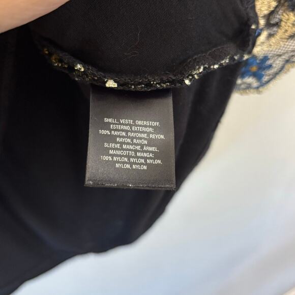 Akemi + Kin Anthropologie Black Embroidered Flutter Top Size XS - Picture 5 of 7